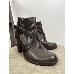 Born Boots Womens 7 Shola Leather Chocolate Stacked Heel Harness Side Zip